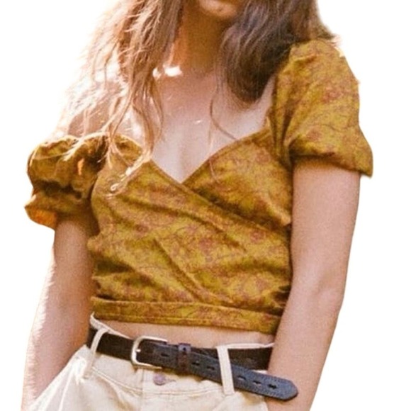 Urban Outfitters Beth Ruched Surplice Puff Sleeve Crop Top Yellow Floral - Large - Picture 1 of 5